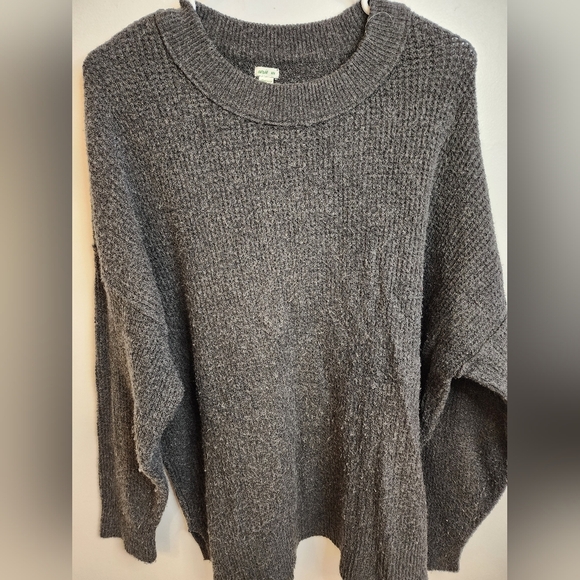 Aerie Medium Grey Sweater - Picture 1 of 1
